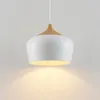 Lindby Hängeleuchte Vilsera, weiß, Metall/Holz, 26 cm, E27 Produktbild-Vorschau 4