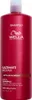 A red bottle of Wella Professionals Ultimate Repair Shampoo. Anteprima dell’immagine prodotto