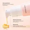 A close-up of a product dispenser with serum being dispensed, highlighting key ingredients and their benefits. Voir les images du produit