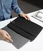 Housse pour ordinateur portable TomToc Light-A18 13 pouces Voir les images du produit 4
