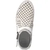 A top-down view of a white women's shoe with a woven pattern. Produktbild-Vorschau