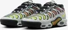 A pair of Nike Air Max Plus Drift sneakers. Náhľad obrázku produktu