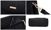 Damenledertasche -  - Eleganz und Funktionalität - Goldene Produktbild-Vorschau 3