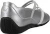A side view of a silver Puma shoe. Voir les images du produit