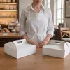 KAPAK Tortenkarton Weiß 21x21x8 cm mit Griff für Bento Produktbild-Vorschau 5