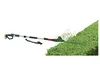 A telescopic hedge trimmer is shown cutting a hedge. Produktbild-Vorschau