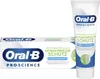 A product shot of Oral-B toothpaste packaging and a tube. Produktbild-Vorschau