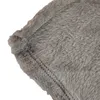 Close-up view of the corner of a fluffy gray blanket, showing the stitching along the edge. Produktbild-Vorschau