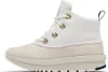 A side view of a white and cream colored boot. Podgląd zdjęcia produktu