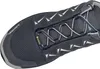 A close-up view of the top of a dark blue hiking shoe. Voir les images du produit
