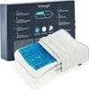 A pillow and its packaging are displayed on a white background. The packaging shows diagrams and text describing the pillow's features. Produktbild-Vorschau