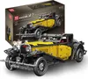 A building set box with a model car on display, and a close-up of the model car in the foreground. Náhľad obrázku produktu