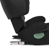 Close-up view of a black car seat with a green insert and a metal buckle. Produktbild-Vorschau