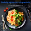 A split image showing pasta with shrimp and cherry tomatoes on one side and stir-fried vegetables on the other, with chopsticks and cutlery present. Produktbild-Vorschau