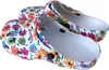 Clogs mit bunten Blumenmuster Produktbild-Vorschau