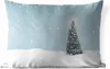 MuchoWow® Outdoor Kissen - Ein Weihnachtsbaum in einer Produktbild-Vorschau 1