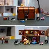 LEGO Wednesday - Die Wohnung des Eiskalten Händchens - Produktbild-Vorschau 6