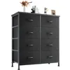 A dark gray fabric dresser with eight drawers and a metal frame, displayed against a white background. Decorative items are placed on top. Voir les images du produit