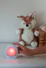 Cloud b® Love Light Buddies – Finley Fawn ™ Melody Produktbild-Vorschau 15