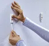 3 x Tesa Klebenagel für Tapeten und Putz verstellbar, bis 1 Produktbild-Vorschau 2