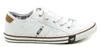 A white low-top sneaker with white laces and brown accents. Produktbild-Vorschau