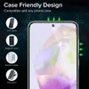 A graphic illustrating the case-friendly design of a phone screen protector, showing compatibility with different types of phone cases. Produktbild-Vorschau