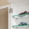Innenaufnahme der SoBuy Wandvitrine FSB114-E-W mit Glasböden und Modellautos Voir les images du produit