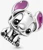 A close-up studio shot of a Pandora Lilo & Stitch charm. Náhled obrázku produktu