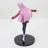 Anime-Figur von einem Mädchen mit pinken Haaren in rotem Produktbild-Vorschau 2