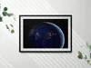 Globus im Weltraum– Wandbild mit Rahmen – Gerahmtes Bild  – Produktbild-Vorschau 2