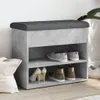 A shoe bench with storage shelves in a room setting. Voir les images du produit