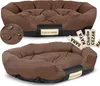 A collage of a brown dog bed with a close-up of its waterproof material and personalized name tags. Anteprima dell’immagine prodotto