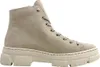 A side view of a beige lace-up boot with a thick sole. Podgląd zdjęcia produktu