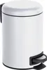 A white pedal bin with a black pedal and handle. Anteprima dell’immagine prodotto