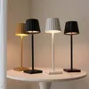 Luxus Europe - Tafellamp Touch Aafke Wit - Draadloze LED Productafbeelding-voorbeeld 3