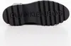 Close-up of the sole of a black boot with the brand name embossed. Voir les images du produit