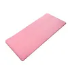 A pink yoga mat is shown on a white background. Náhled obrázku produktu