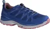 A side view of a blue hiking shoe with pink accents. Voir les images du produit