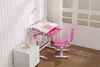 A child's desk and chair set in a room. Produktbild-Vorschau