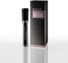A product shot of an eye serum and its packaging against a white background. Anteprima dell’immagine prodotto