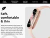 A smartwatch is shown with marketing text describing its features. Produktbild-Vorschau