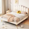 Gepolstertes Doppelbett in Samt – 140 x 200 cm – Produktbild-Vorschau 1