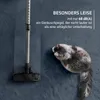 A vacuum cleaner head and handle are shown on a dark blue carpet next to a sleeping cat. Text describes the vacuum's quiet operation. Voir les images du produit