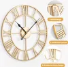 A close-up view of a gold-colored wall clock with Roman numerals, accompanied by inset images highlighting specific features. Voir les images du produit