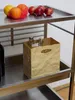 Knitterbox mit Flaschen auf Hoteltrolley Produktbild-Vorschau