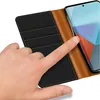 A hand is shown interacting with a phone case. Produktbild-Vorschau