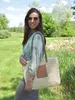 styleBREAKER Korbflecht Schultertasche aus Papierstroh mit Produktbild-Vorschau 7