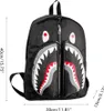 Plecak Graffiti Shark Spersonalizowana torba szkolna Torba Podgląd zdjęcia produktu 1