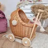 Puppenwagen aus weiden in der Farbe natural mit Bettwäsche Produktbild-Vorschau 3