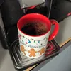 Frohe Weihnachten Kaffeebecher Henkel und Innenseite Rot Produktbild-Vorschau 7